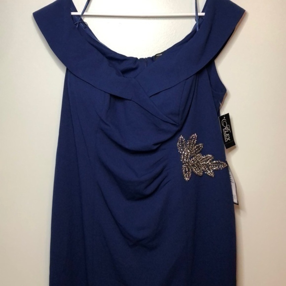 Alex Evening Navy Blue side ruched dress 2… - Picture 5 of 6